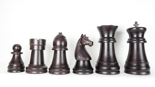 Chess figures and draughts