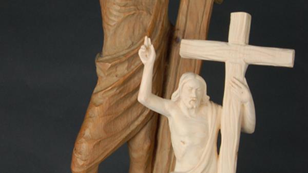 Cristo risorto con croce