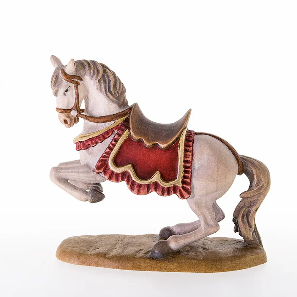 Caballo con piernas delanteras levantada