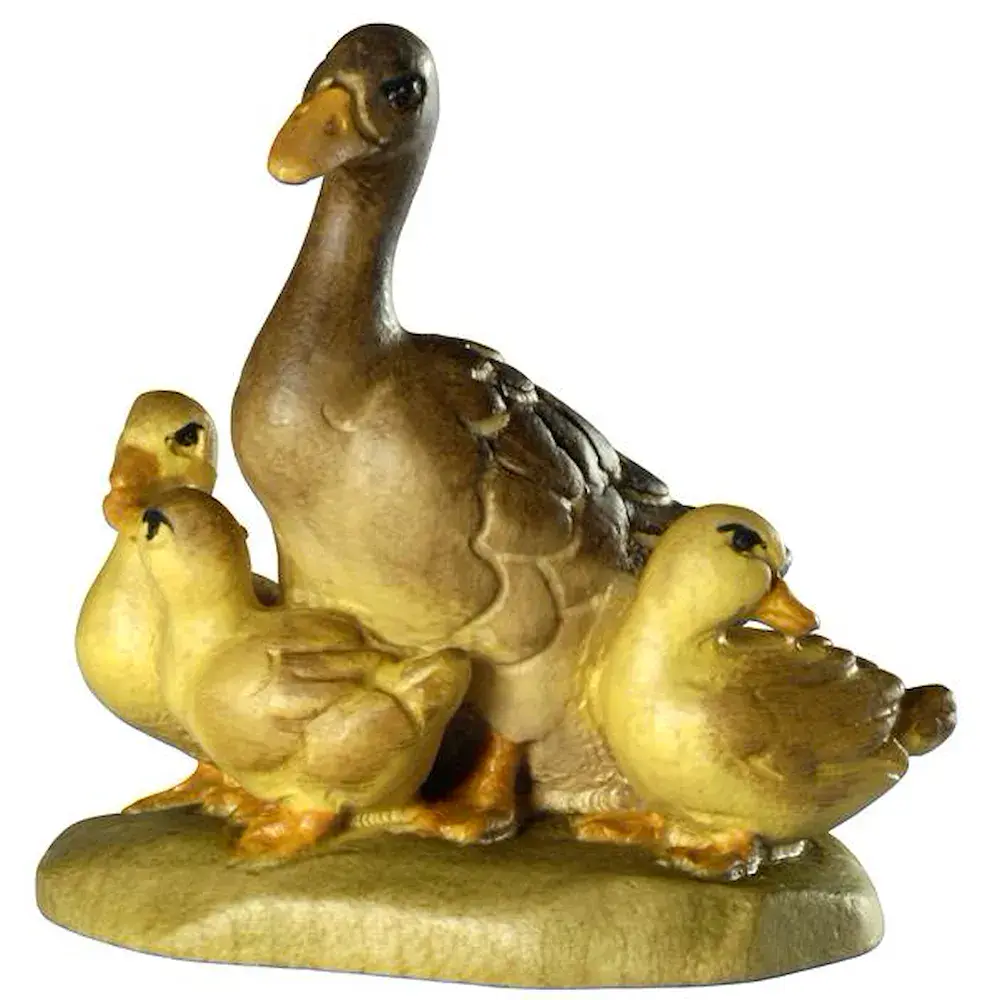 Pato con 3 patitos