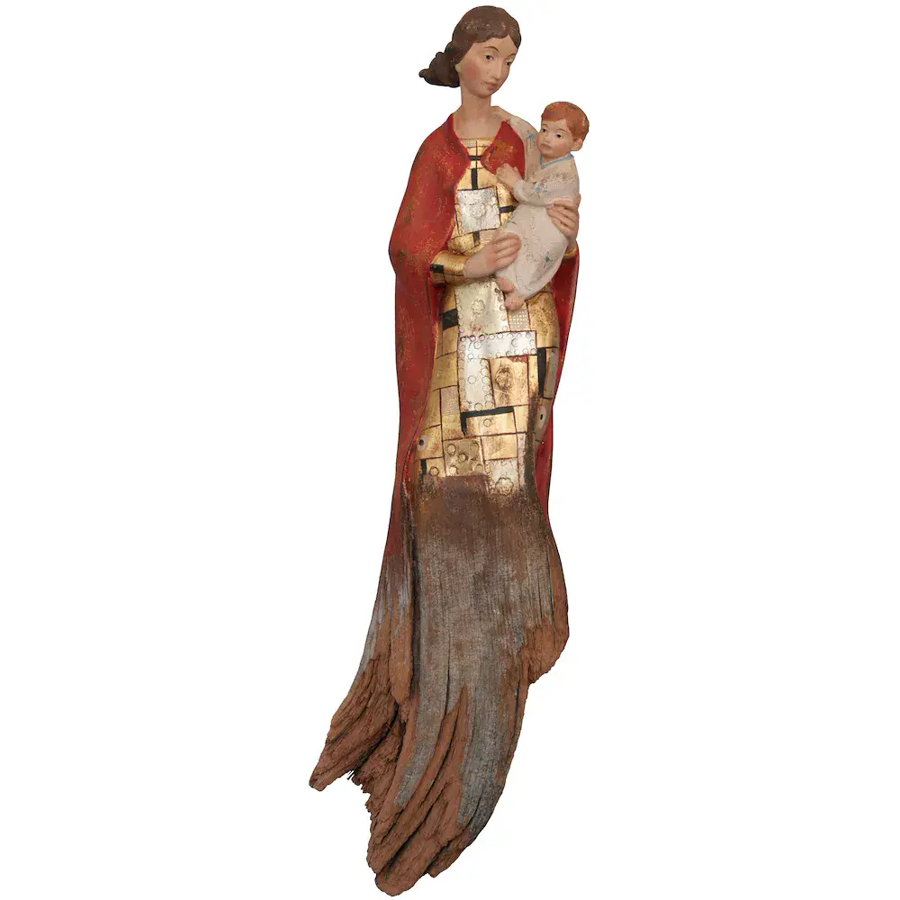Madre nel vento scultura in radice