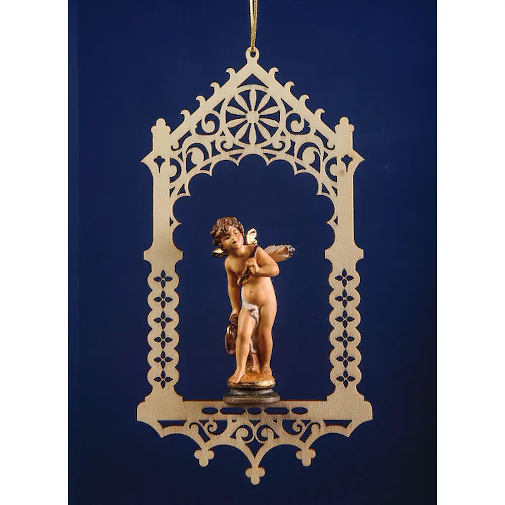 Amorcillo en celdilla de madera