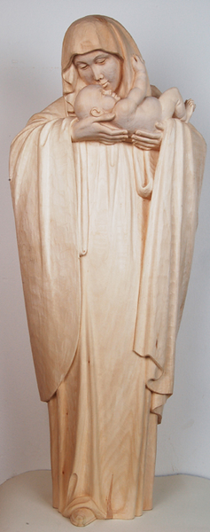 scultura in legno grezzo