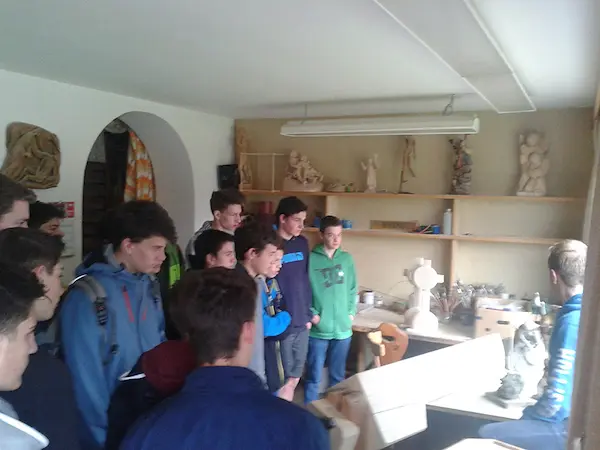 Visita della 2a superiore dell'Istituto tecnico industriale 'Max Valier' di Bolzano al laboratorio DEMI ART